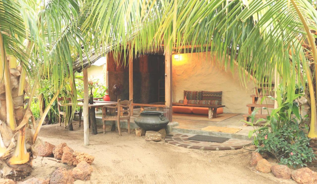 Monsoon Eco Resort - Whisky Point Arugambay Pottuvil Exteriör bild