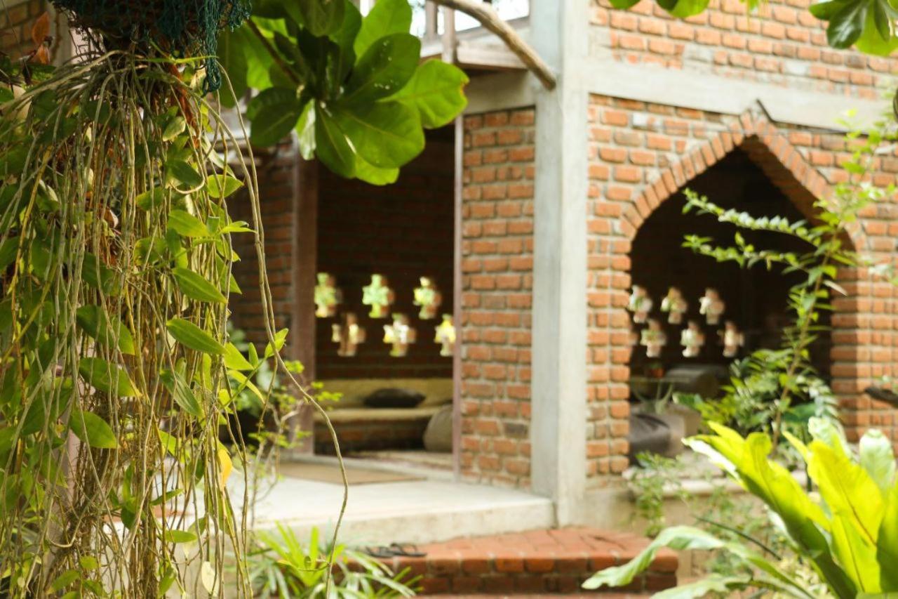 Monsoon Eco Resort - Whisky Point Arugambay Pottuvil Exteriör bild