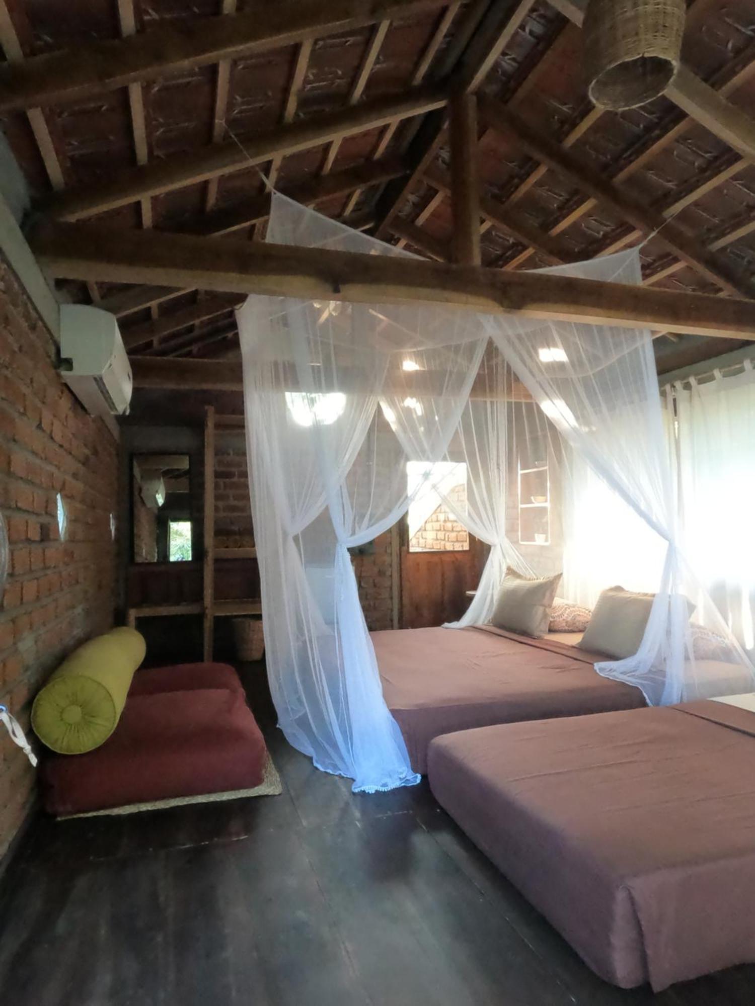 Monsoon Eco Resort - Whisky Point Arugambay Pottuvil Rum bild