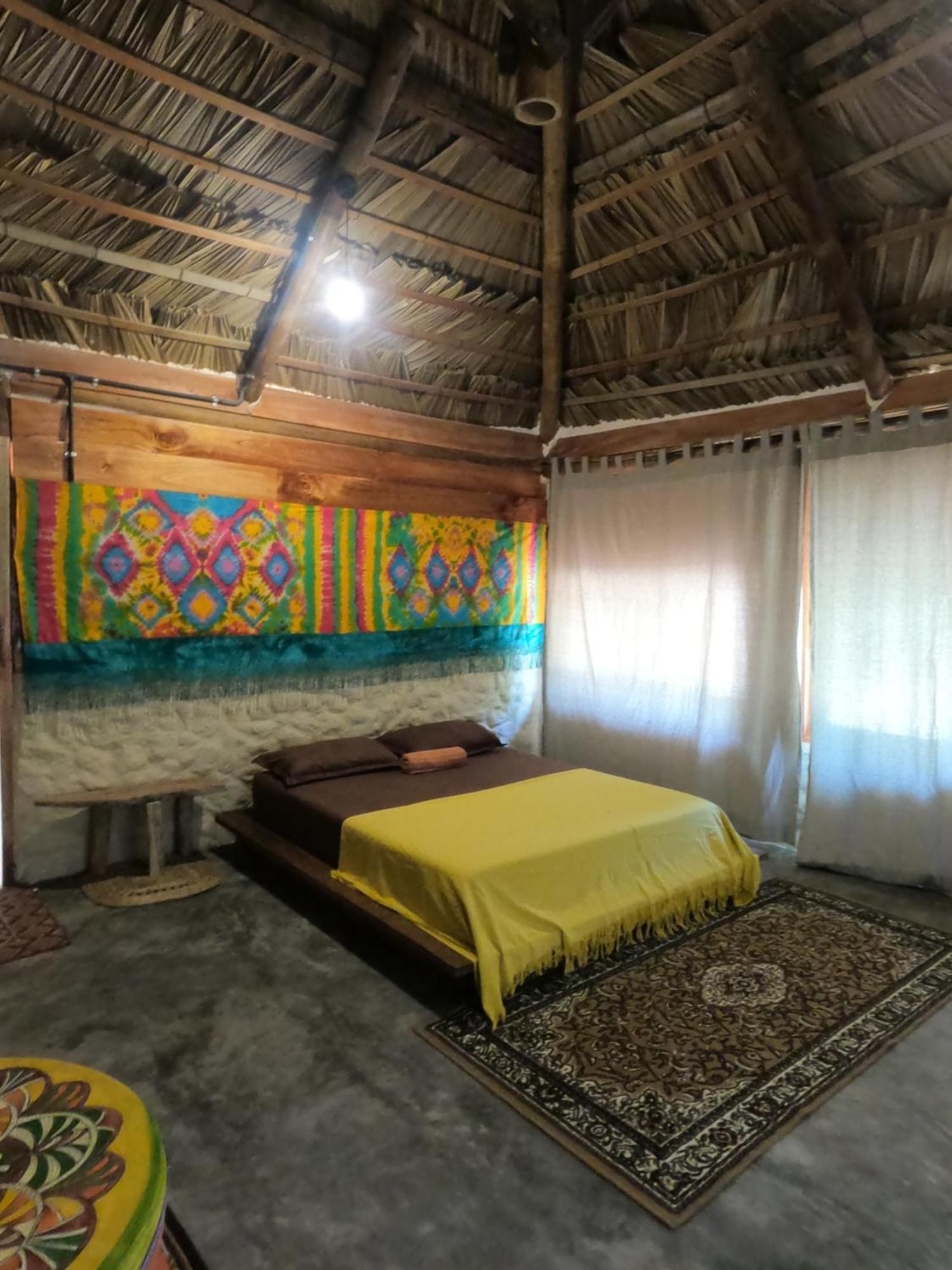 Monsoon Eco Resort - Whisky Point Arugambay Pottuvil Rum bild